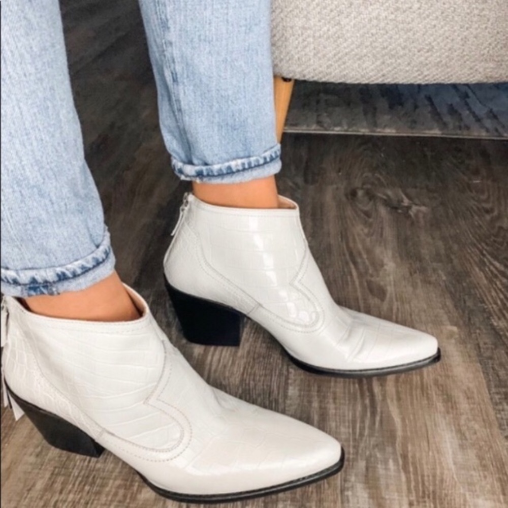 Zara Croc-embossed Leather Ankle Cowboy Boots 39